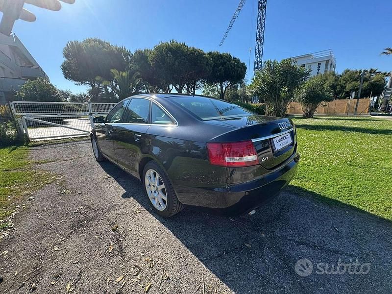 Usata Audi A6 Comfort 225 CV (165 kW) 2005 Nero Berlina