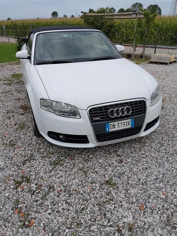 Usata Audi A4 Cabriolet 140 CV (102 kW) 2008 Bianco Cabrio