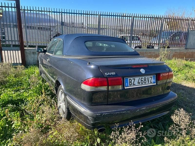 Usata Saab 9-3 Cabriolet Anniversary 149 CV (109 kW) 2002 Blu Cabrio