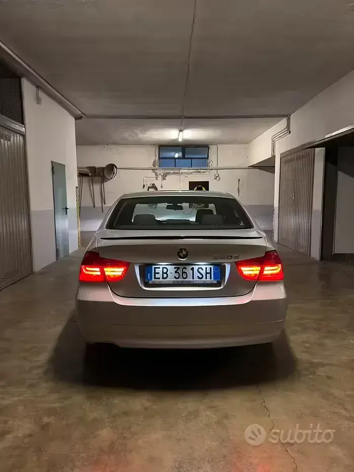Usata BMW 320 184 CV (135 kW) 2010 Grigio Berlina