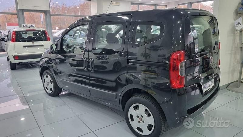 Usata Fiat Qubo Lounge 77 CV (56 kW) 2017 Nero Monovolume