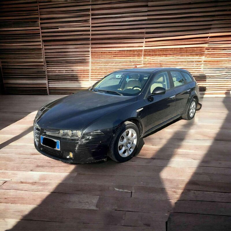 Usato 2008 Alfa Romeo 159 1.9 Diesel 120 CV (1.000 €)