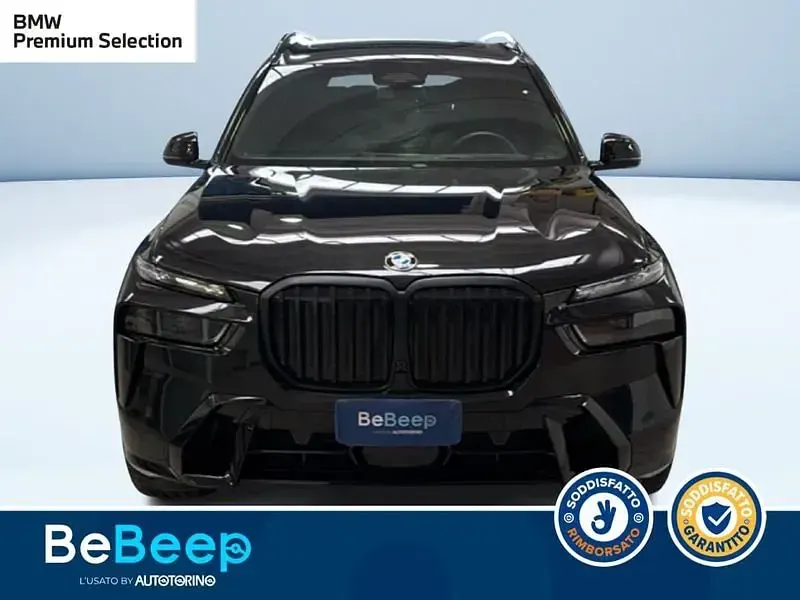 Usata BMW X7 M Sport 380 CV (279 kW) 2024 Nero pastello SUV