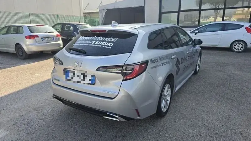 Usata Suzuki Swace Cool 140 CV (102 kW) 2024 Argento Station wagon