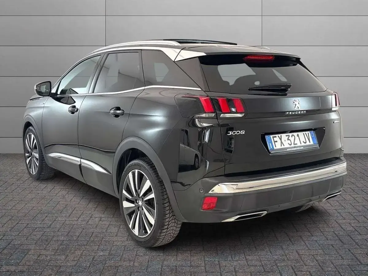 Usata Peugeot 3008 GT-line 131 CV (96 kW) 2019 Nero SUV