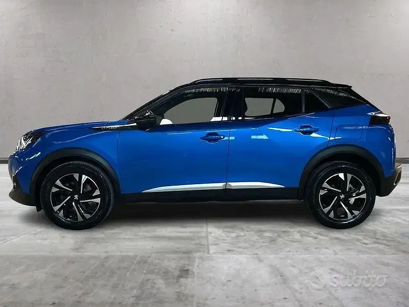 Usata Peugeot 2008 GT-line 131 CV (96 kW) 2020 Bluazzurro SUV