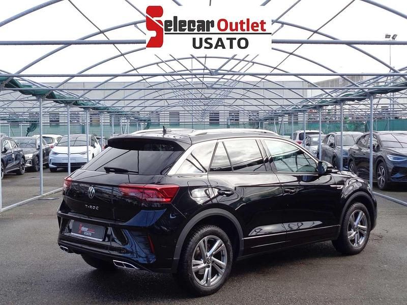 Usata VW T-Roc R-line 150 CV (110 kW) 2023 Nero SUV