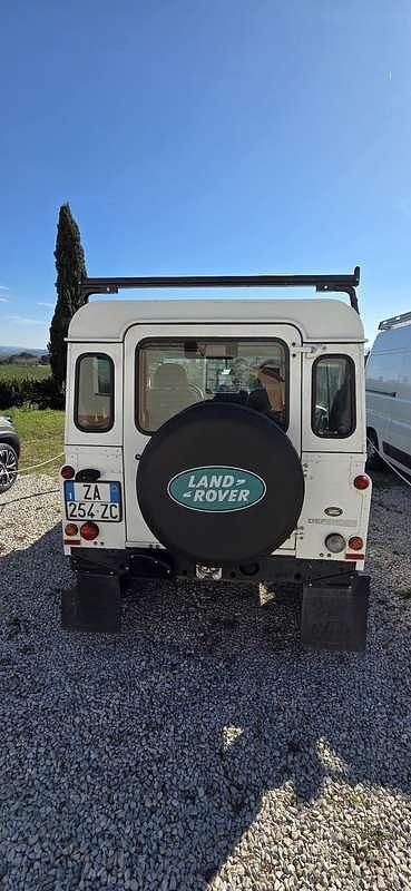 Usata Land Rover Defender 122 CV (89 kW) 2014 Bianco Pick-up