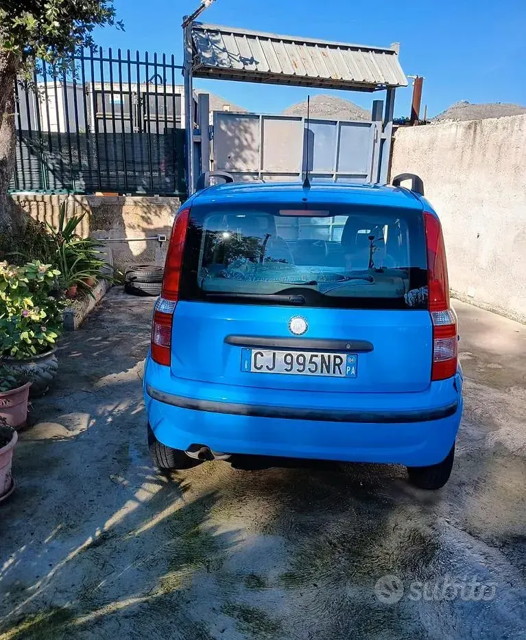 Usata Fiat Panda 54 CV (39 kW) 2004 Blu Utilitaria