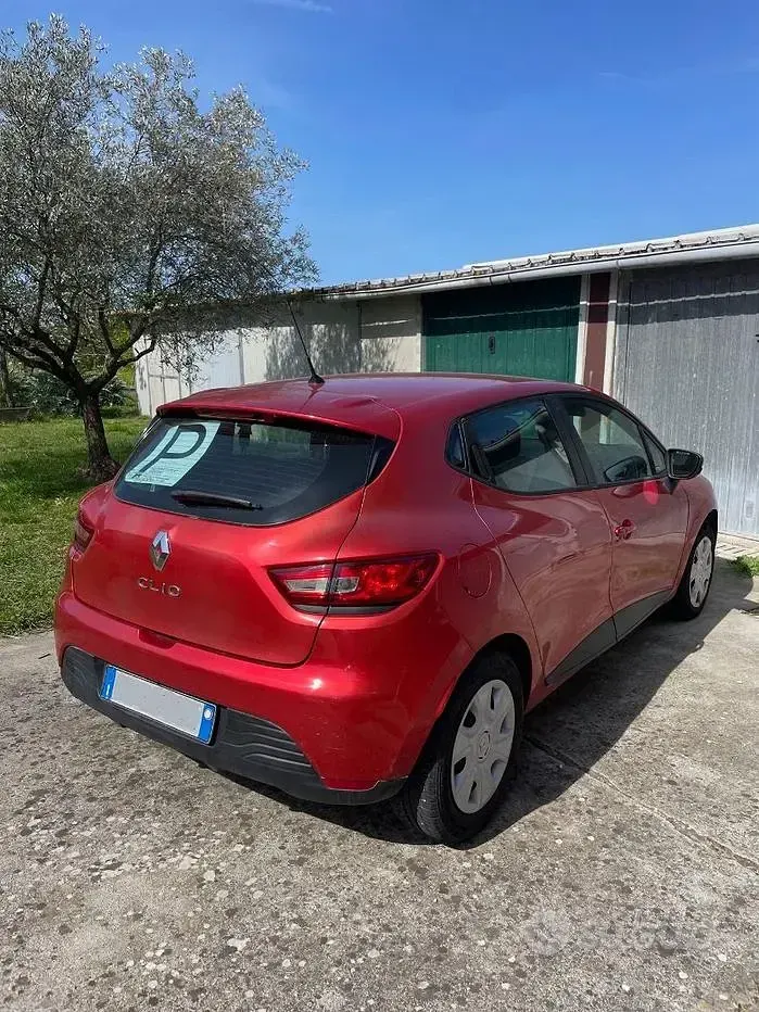 Usata Renault Clio IV 75 CV (55 kW) 2013 Utilitaria
