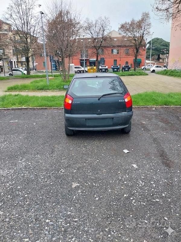 Usata Fiat Palio 2000 Berlina