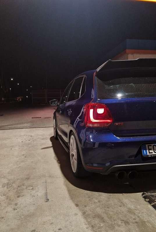 Usata VW Polo GTI 179 CV (131 kW) 2011 Blu/azzurro Berlina