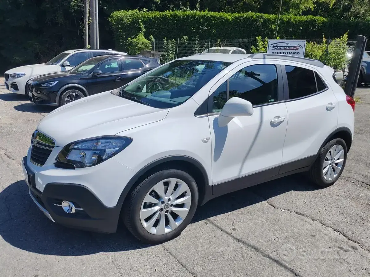 Usata Opel Mokka Cosmo 140 CV (102 kW) 2016 Bianco SUV