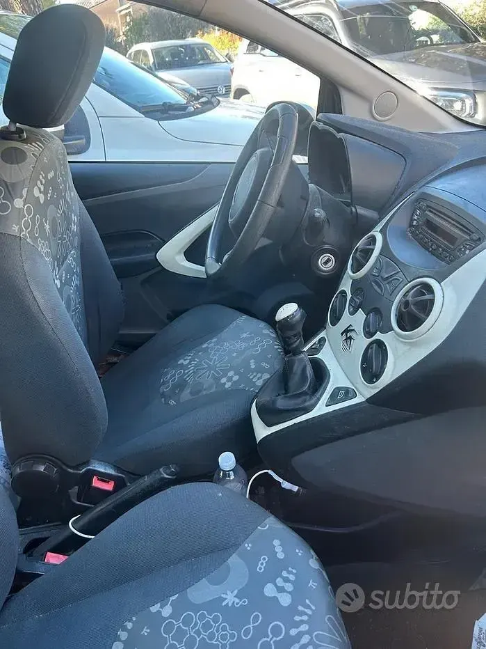 Brugt Ford Ka 75 HK (55 kW) 2009 Grå Hatchback