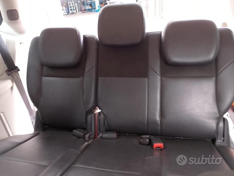 Usata Chrysler Grand Voyager 163 CV (119 kW) 2010 Grigio Monovolume