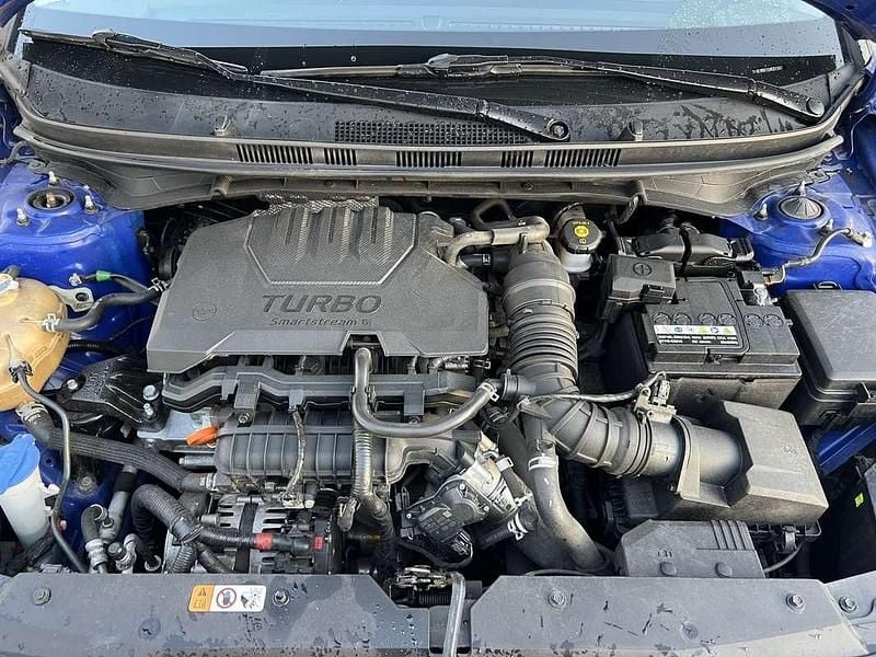 Usata Hyundai i20 101 CV (74 kW) 2021 Blu/azzurro Utilitaria