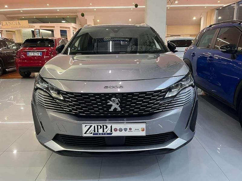 Usata Peugeot 5008 Allure 131 CV (96 kW) 2024 Grigio SUV