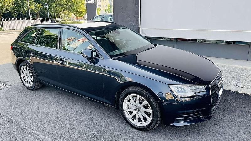 Usata Audi A4 Business 190 CV (139 kW) 2016 Blu/azzurro Station wagon