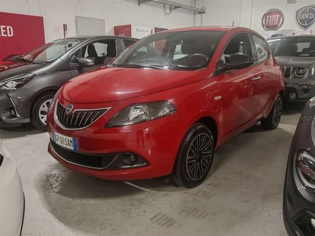 Usata Lancia Ypsilon S 69 CV (50 kW) 2023 Rosso Utilitaria