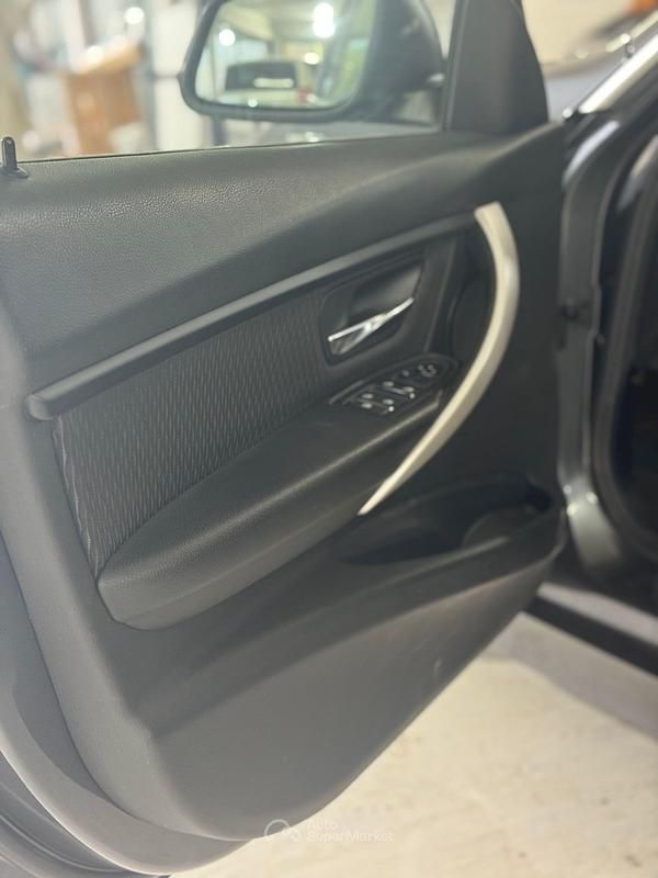 Usata BMW 316 116 CV (85 kW) 2017 Gray Station wagon