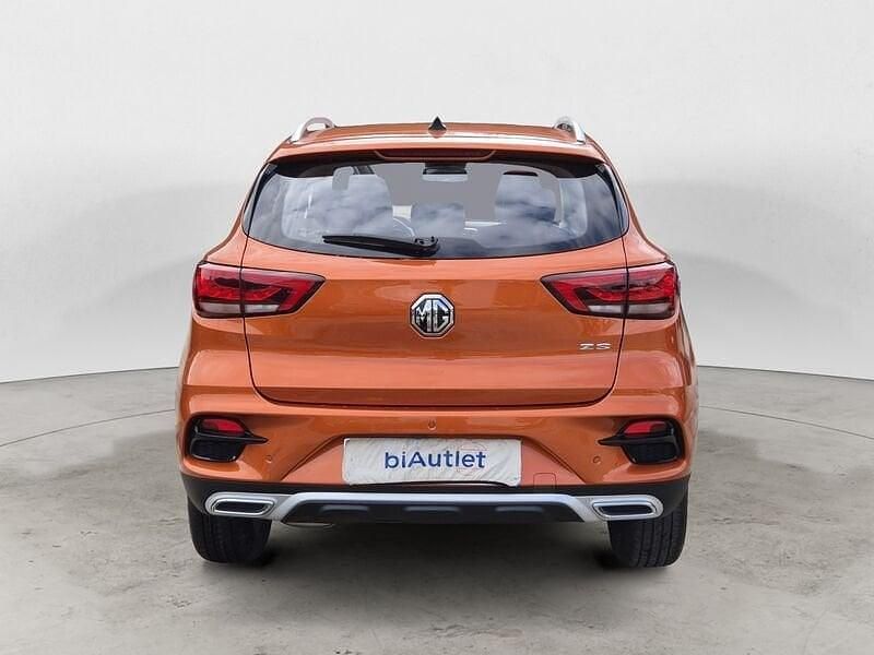 Usata MG ZS Luxury 106 CV (77 kW) 2023 Arancione SUV