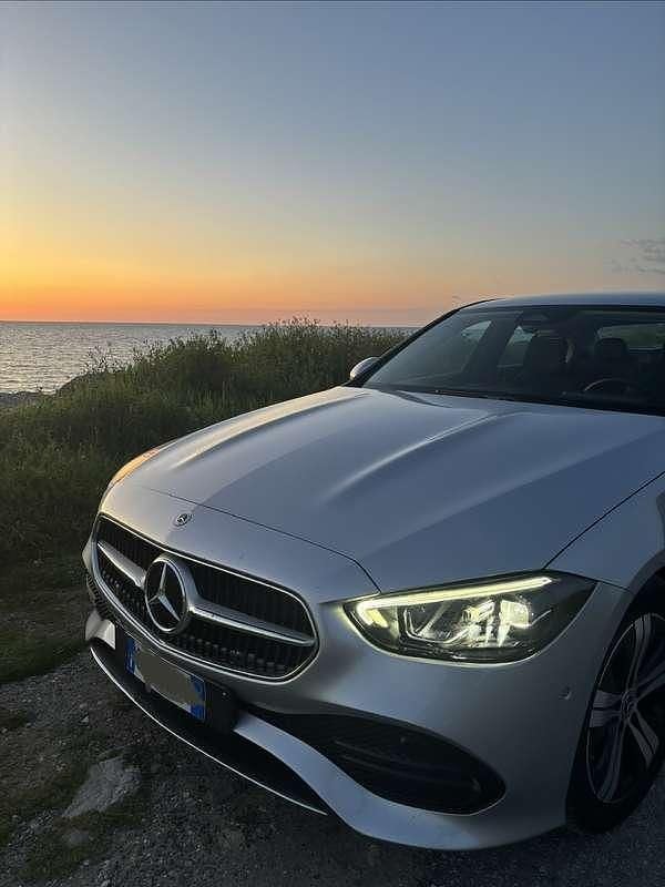 Usata Mercedes C200 163 CV (119 kW) 2022 Berlina