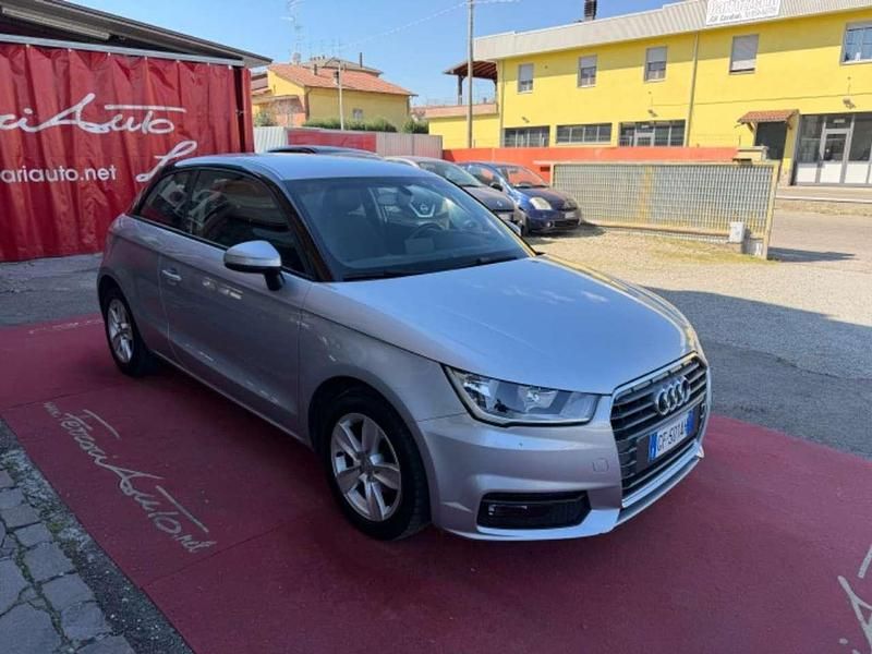 Usata Audi A1 90 CV (66 kW) 2016 Argento Utilitaria