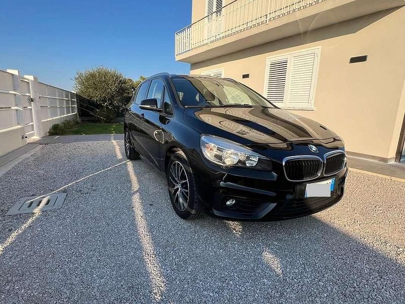 Usado BMW 218 Active Tourer Sport Line 150 CV (110 kW) 2015 Monovolumen