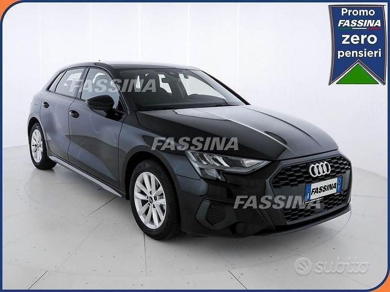 Usata Audi A3 110 CV (80 kW) 2024 Nero Berlina