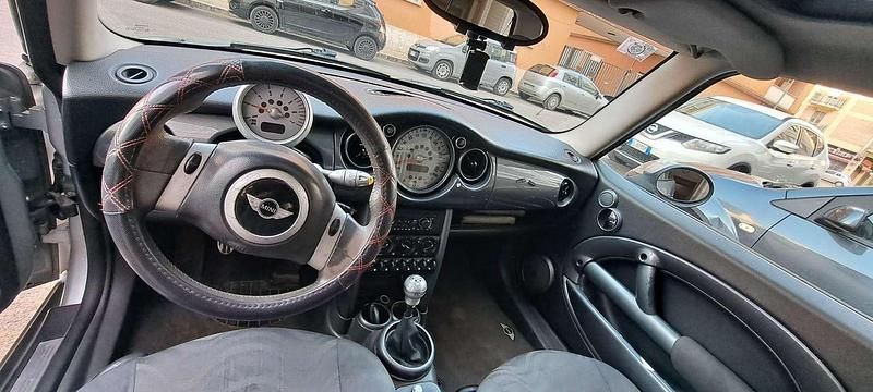 Usata Mini One D 75 CV (55 kW) 2005 Utilitaria