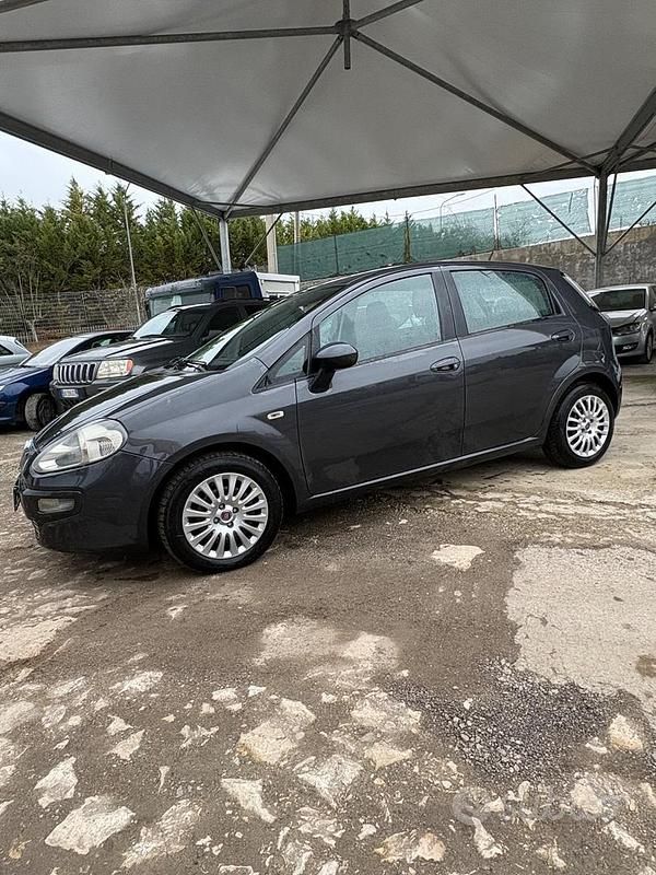 Usata Fiat Punto Evo S 75 CV (55 kW) 2011 Grigio Utilitaria