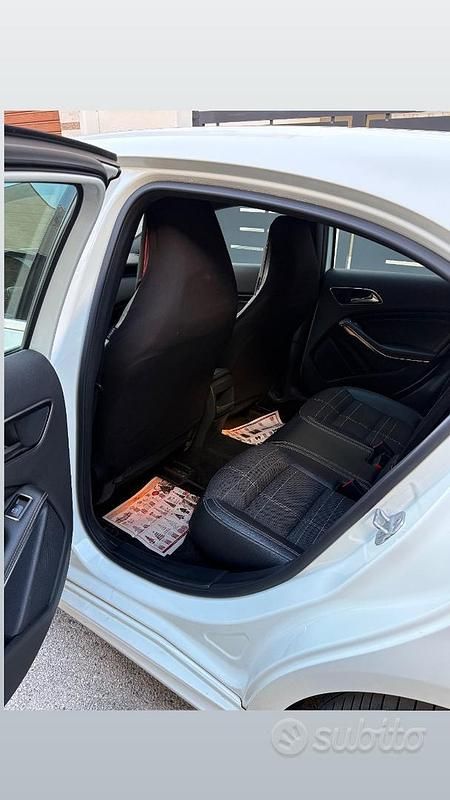 Usata Mercedes A180 2013 Bianco Berlina
