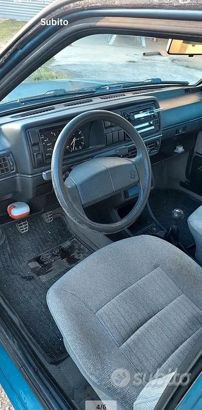 Begagnad VW Jetta 54 HK (39 kW) 1989 Blå Sedan