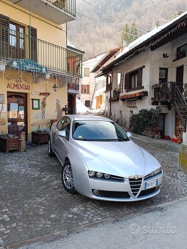 Usata Alfa Romeo 159 Progression 2008 Grigio Berlina