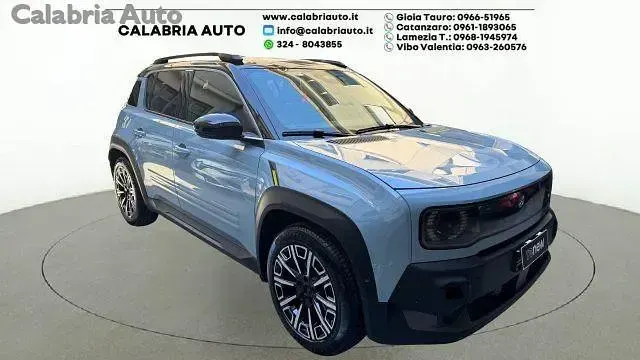 Nuova Renault R4 Iconic 77 kW (106 CV) 2025 Blu Berlina