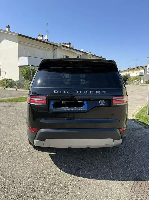 Second-hand Land Rover Discovery 5 HSE Luxury 241 CP (177 kW) 2020 Negru SUV
