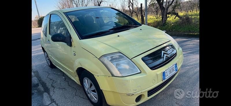 Verde Usata 2004 Citroën C2 Due volumi | 500 € (Ottimo prezzo) - Immagine 1/4
