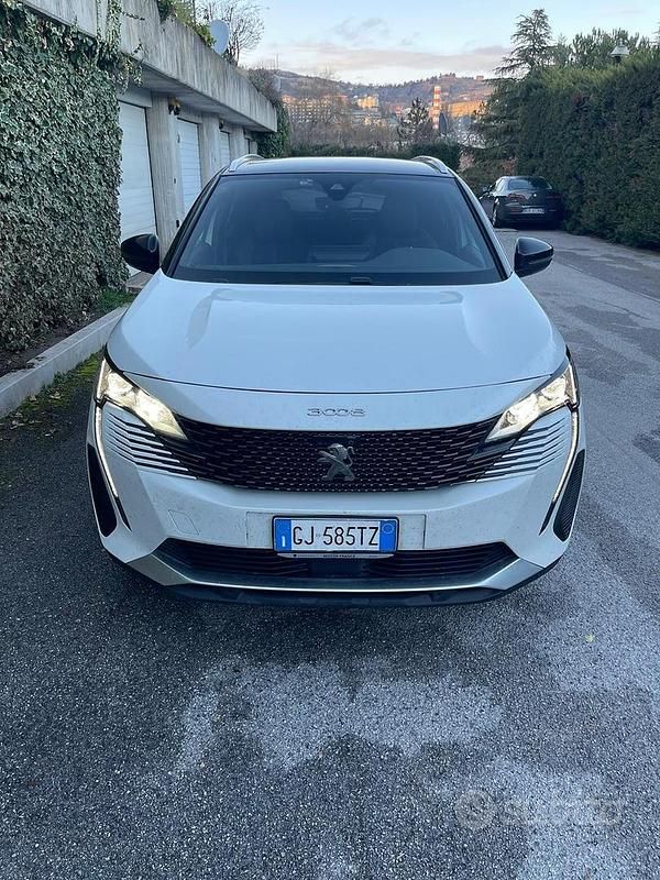 Usata Peugeot 3008 GT 131 CV (96 kW) 2022 Bianco SUV