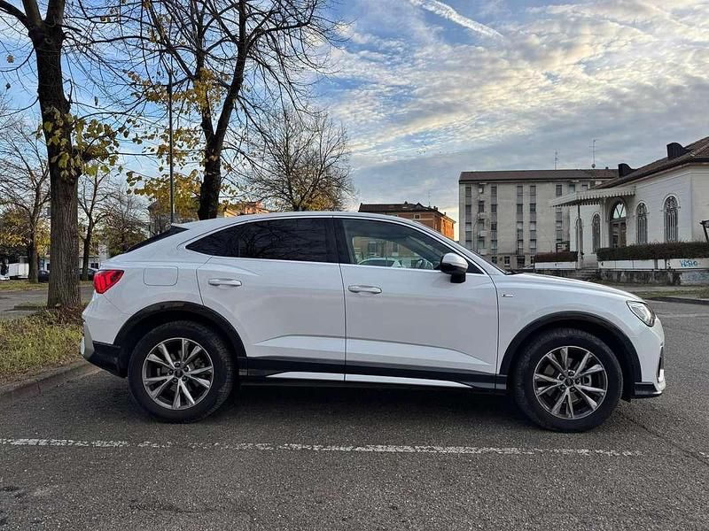 Usata Audi Q3 S-Line 200 CV (147 kW) 2021 Bianco SUV