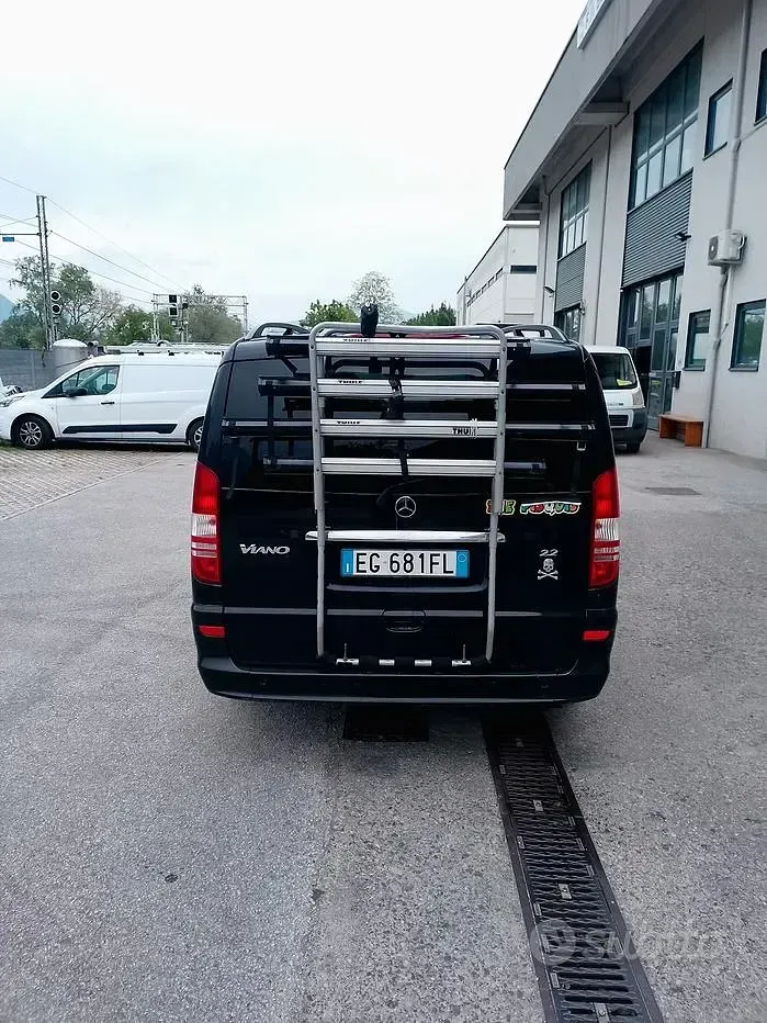 Usata Mercedes Viano 163 CV (119 kW) 2011 Nero Monovolume