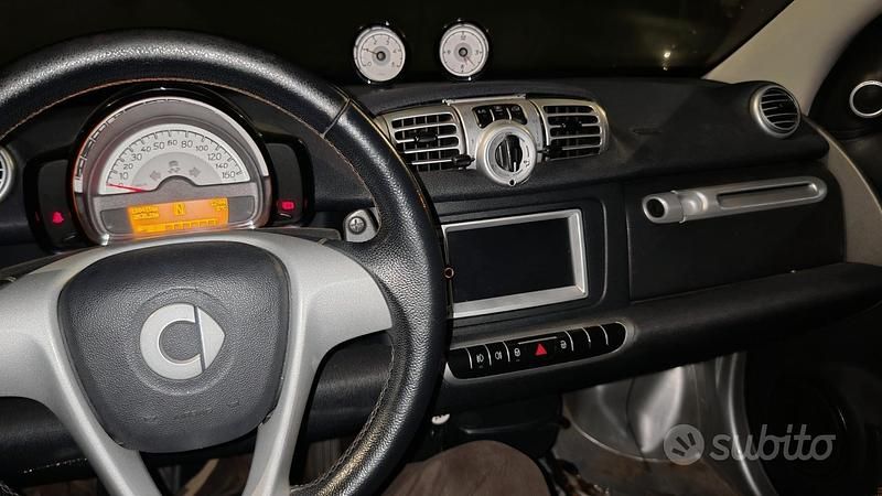 Usata Smart ForTwo Cabrio 54 CV (39 kW) 2010 Bianco Cabrio
