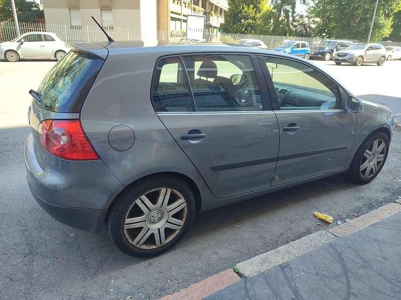 Usata VW Golf VI United 102 CV (75 kW) 2008 Grigio Utilitaria