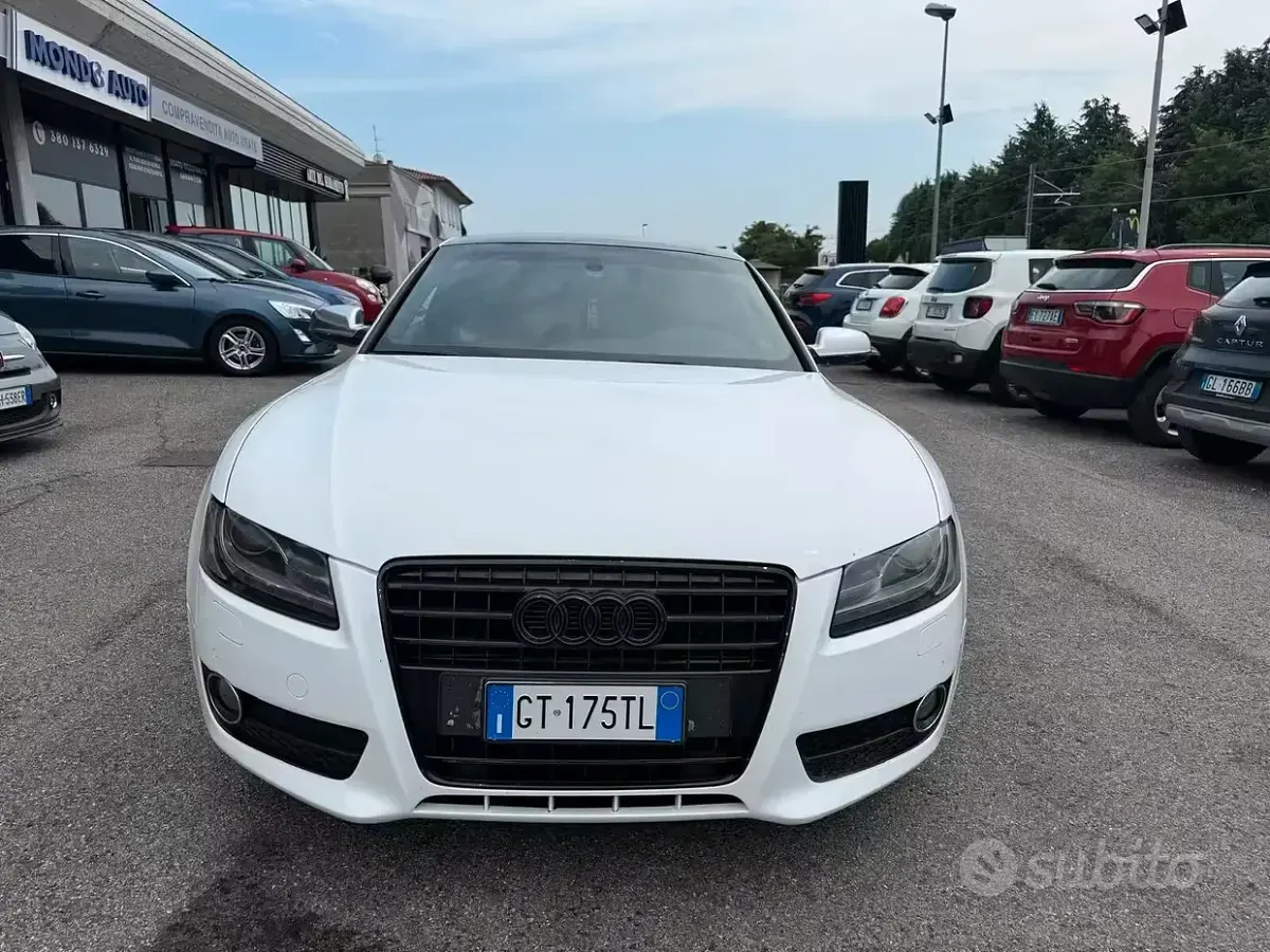 Usata Audi A5 Ambiente 180 CV (132 kW) 2009 Bianco Coupé