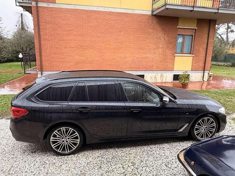 Begagnad BMW 550 Comfort Edition 400 HK (294 kW) 2020 Svart Kombi