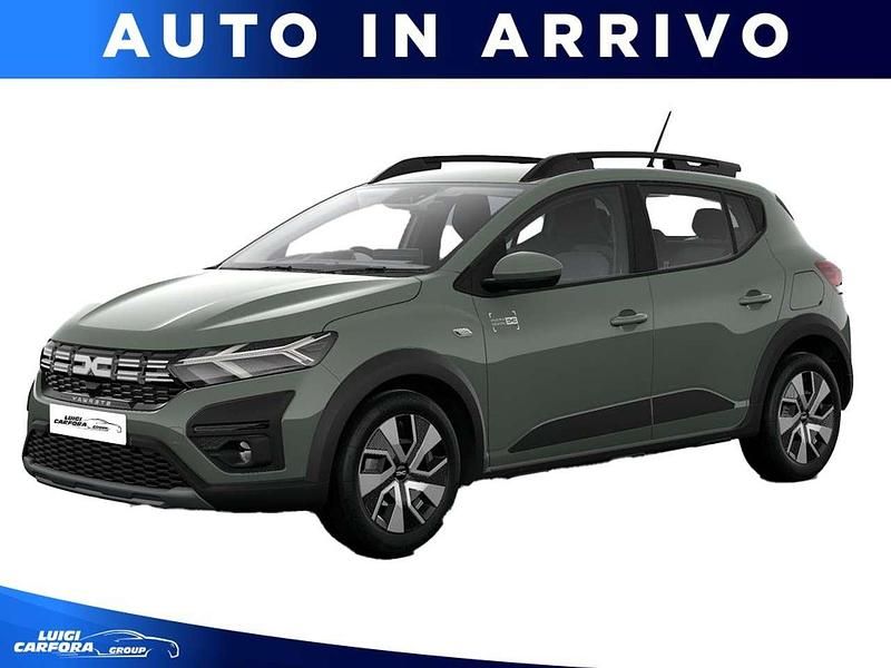 Verde Nuova 2025 Dacia Sandero Expression Due volumi | 17.290 € (Buon prezzo) - Immagine 1/4