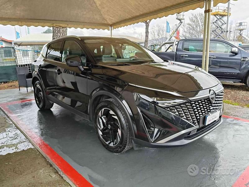 Usata Nissan Qashqai N-Connecta 140 CV (102 kW) 2025 Grigio SUV