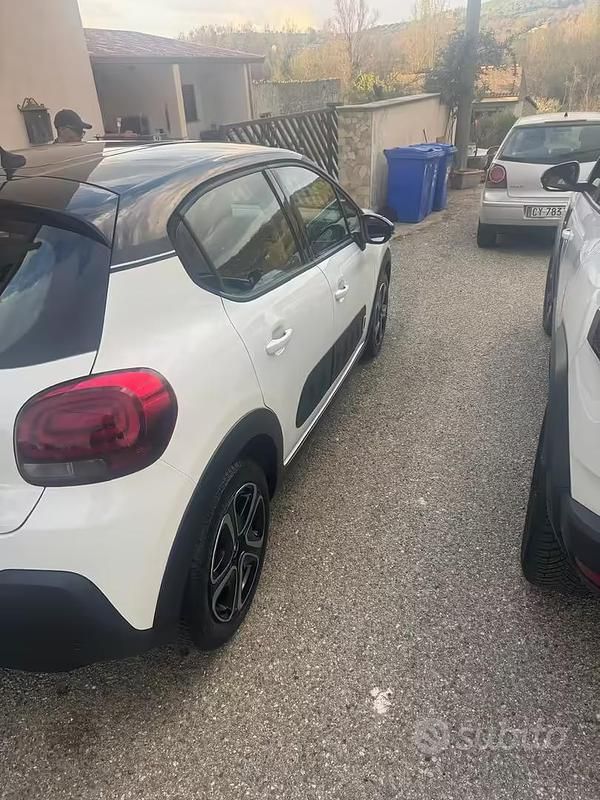 Usata Citroën C3 Shine 75 CV (55 kW) 2017 Berlina