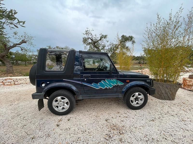 Usata Suzuki Samurai 1996 Blu SUV