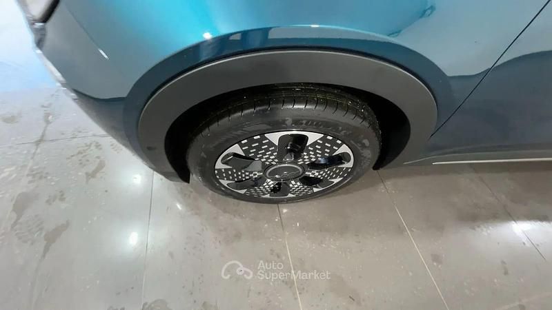 Nuova Fiat 600 La Prima 136 CV (100 kW) 2026 Verde SUV