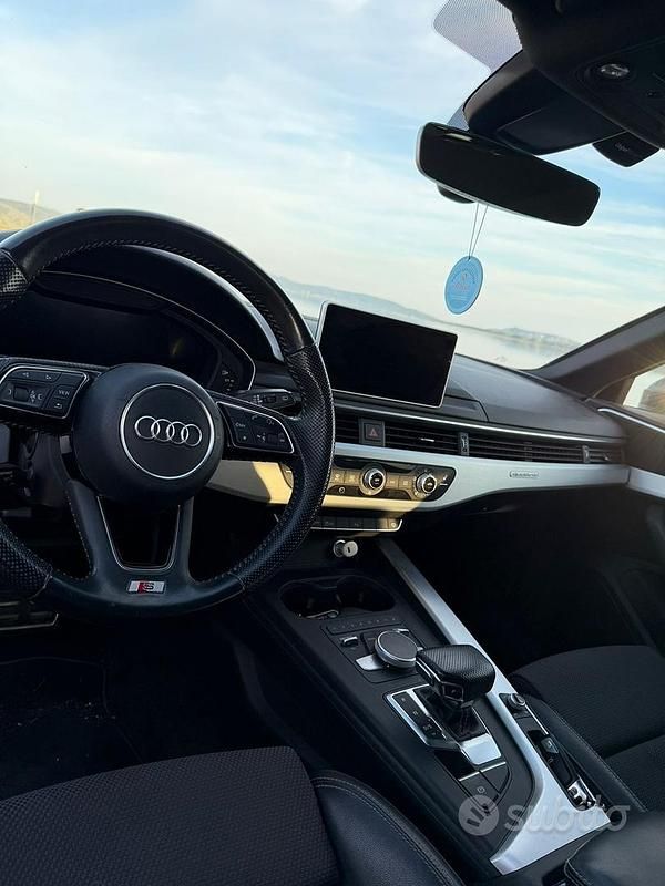 Usata Audi A4 S-Line 190 CV (139 kW) 2017 Nero Station wagon